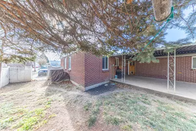 44 W Washington Ave, Murray, UT 84107 - Photo 17