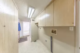 44 W Washington Ave, Murray, UT 84107 - Photo 15