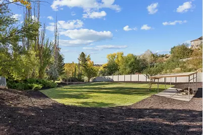 1444 E 2400 N, Layton, UT 84040 - Photo 61