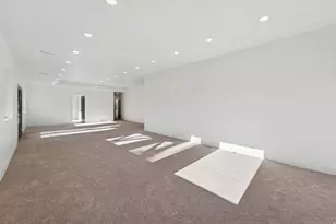 1444 E 2400 N, Layton, UT 84040 - Photo 49