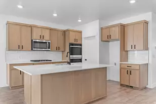 185 W Glenbrittle Dr, Lehi, UT 84048 - Photo 5