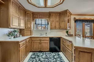 2632 W 9545 S, South Jordan, UT 84095 - Photo 7