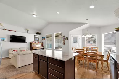 895 N Petro Dr, Tooele, UT 84074 - Photo 7