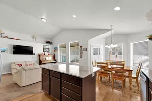 895 N Petro Dr, Tooele, UT 84074 - Photo 7