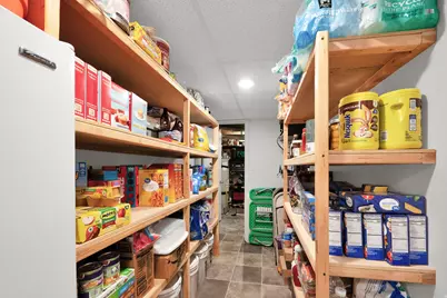 895 N Petro Dr, Tooele, UT 84074 - Photo 19