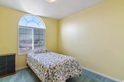 1818 S 200 W, Clearfield, UT 84015 - Photo 13