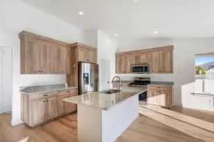 789 S 1300 E, Spanish Fork, UT 84660 - Photo 9