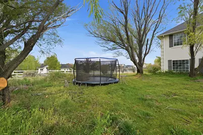 9390 N Canyon Wash Dr, Eagle Mountain, UT 84005 - Photo 39
