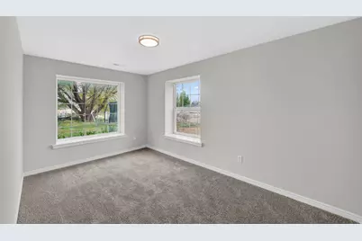 9390 N Canyon Wash Dr, Eagle Mountain, UT 84005 - Photo 23