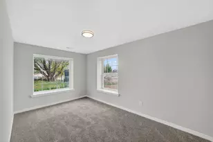 9390 N Canyon Wash Dr, Eagle Mountain, UT 84005 - Photo 23