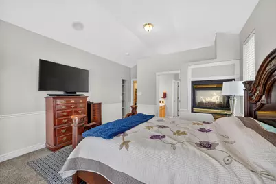 9390 N Canyon Wash Dr, Eagle Mountain, UT 84005 - Photo 11