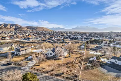 9390 N Canyon Wash Dr, Eagle Mountain, UT 84005 - Photo 35