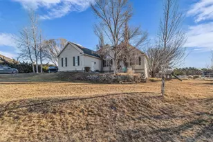 9390 N Canyon Wash Dr, Eagle Mountain, UT 84005 - Photo 35