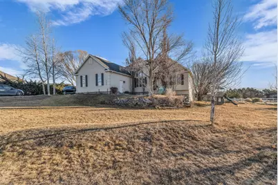 9390 N Canyon Wash Dr, Eagle Mountain, UT 84005 - Photo 15