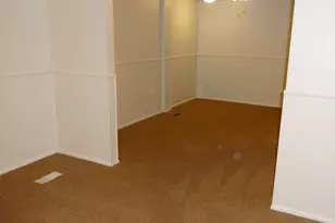 2156 E Falcon Wy, Sandy, UT 84093 - Photo 31