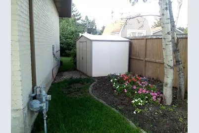 2156 E Falcon Way, Sandy, UT 84093 - Photo 3