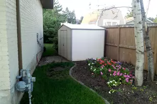 2156 E Falcon Wy, Sandy, UT 84093 - Photo 3