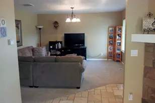 2156 E Falcon Wy, Sandy, UT 84093 - Photo 23