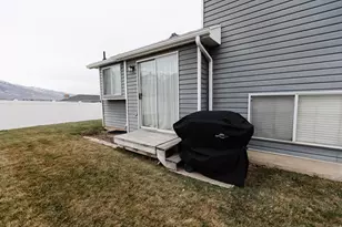 1099 E 2125 N, Layton, UT 84040 - Photo 3