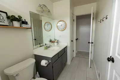 1099 E 2125 N, Layton, UT 84040 - Photo 17