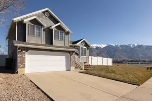 1099 E 2125 N, Layton, UT 84040 - Photo 1