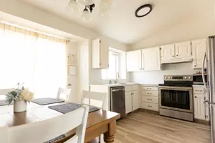 1099 E 2125 N, Layton, UT 84040 - Photo 9