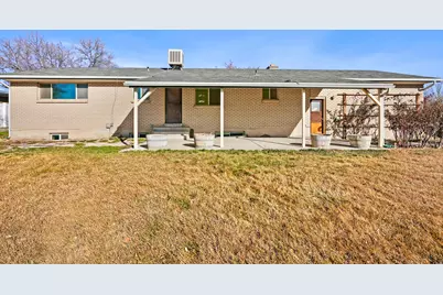 2303 W Cynthia Ann Cir, Riverton, UT 84065 - Photo 15