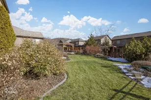 16065 S Timber Brook Dr E, Draper (UT Cnty), UT 84020 - Photo 27