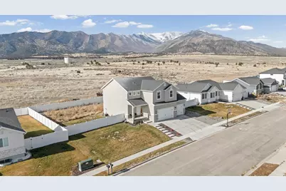 3795 N Eisenhower St #114, Eagle Mountain, UT 84013 - Photo 39