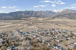 3795 N Eisenhower St, Eagle Mountain, UT 84013 - Photo 43