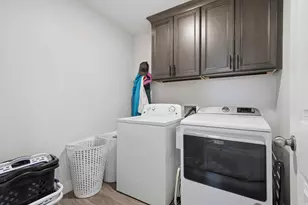 3795 N Eisenhower St, Eagle Mountain, UT 84013 - Photo 31