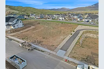 6042 Timpanogos Ln #222, Mountain Green, UT 84050 - Photo 7