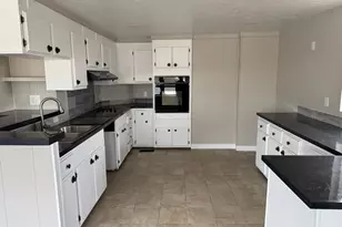 22 S 400 E, Myton, UT 84052 - Photo 7