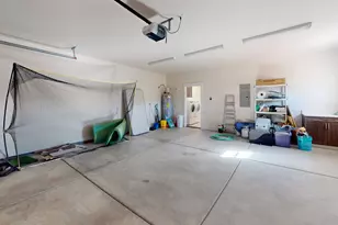 1095 E Canyon Dr, Big Water, UT 84741 - Photo 31