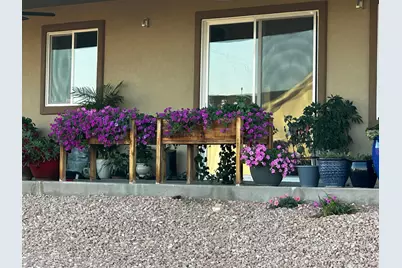 1095 E Canyon Dr, Big Water, UT 84741 - Photo 35