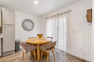 1078 E Dory Boat Rd, Saratoga Springs, UT 84045 - Photo 5