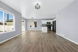 12446 S Mossberg Dr, Herriman, UT 84096 - Photo 13