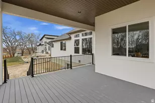 8035 N Park Meadow Ln E, Lake Point, UT 84074 - Photo 39