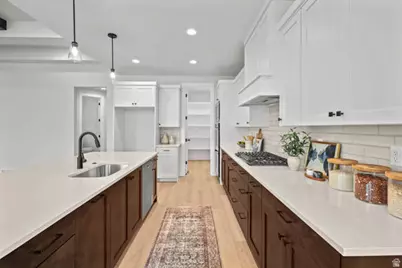 8035 N Park Meadow Ln E #2, Lake Point, UT 84074 - Photo 9