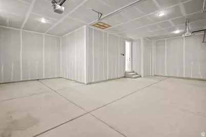 8035 N Park Ln E #2, Lake Point, UT 84074 - Photo 35