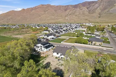 8035 N Park Meadow Ln E #2, Lake Point, UT 84074 - Photo 51