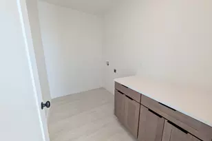 11352 S Silver Pond Dr W, South Jordan, UT 84009 - Photo 19