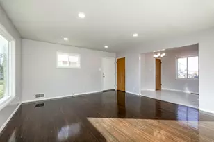 4579 S 375 E, Washington Terrace, UT 84405 - Photo 3