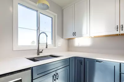 4579 S 375 E, Washington Terrace, UT 84405 - Photo 7