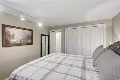 1627 E Mulberry Way S, Sandy, UT 84093 - Photo 35