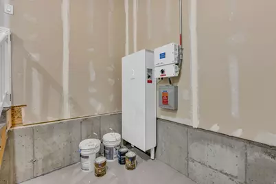 583 S Alberta Spruce Dr, Layton, UT 84041 - Photo 35