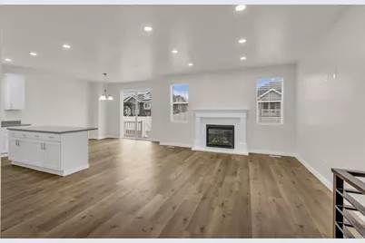 583 S Alberta Spruce Dr, Layton, UT 84041 - Photo 5