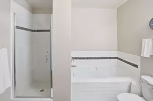 2025 E South Weber Dr, South Weber, UT 84405 - Photo 7