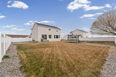 2735 S Shoreline Dr, Syracuse, UT 84075 - Photo 25