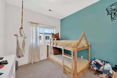 2246 N 475 W, Layton, UT 84041 - Photo 19